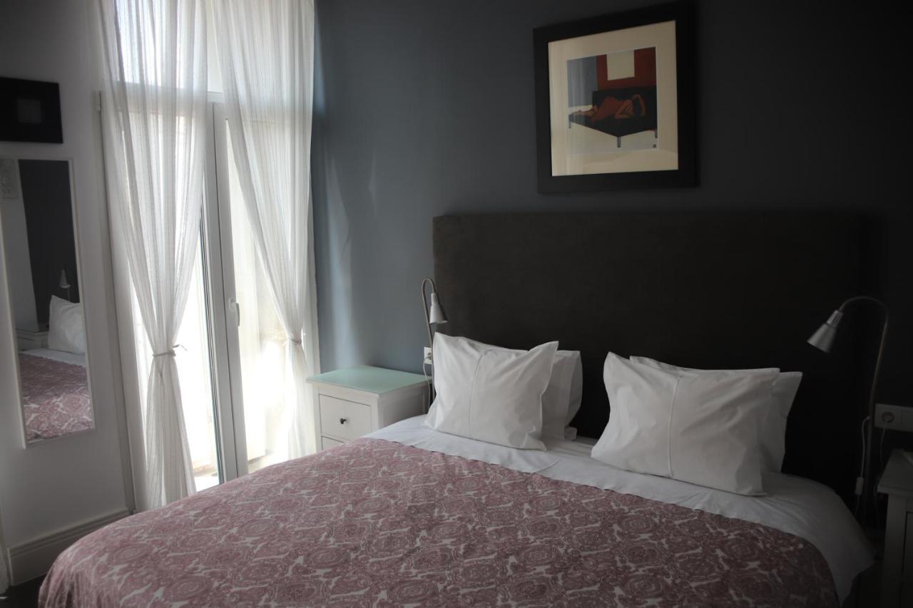 Pinho Apartments, Studios And Rooms — Photos 1